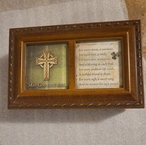 Keepsake Music box by Sankyo